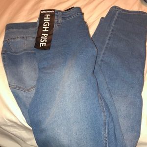 High rise blue jeans